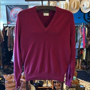 Men's V-Neck Sweater in Burgundy by Harry Rosen 100% Wool